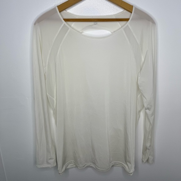 LULULEMON White If You’re Lucky Long Sleeve Tee - Picture 3 of 6